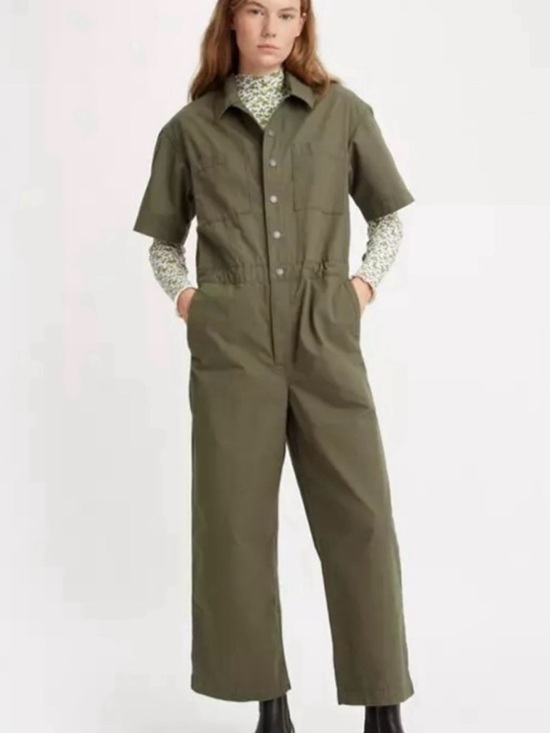 Levi's Pants - NWT Levi’s  big E Army Green Boilersuit Short Sleeve Utility Jumpsuit WideLeg XS